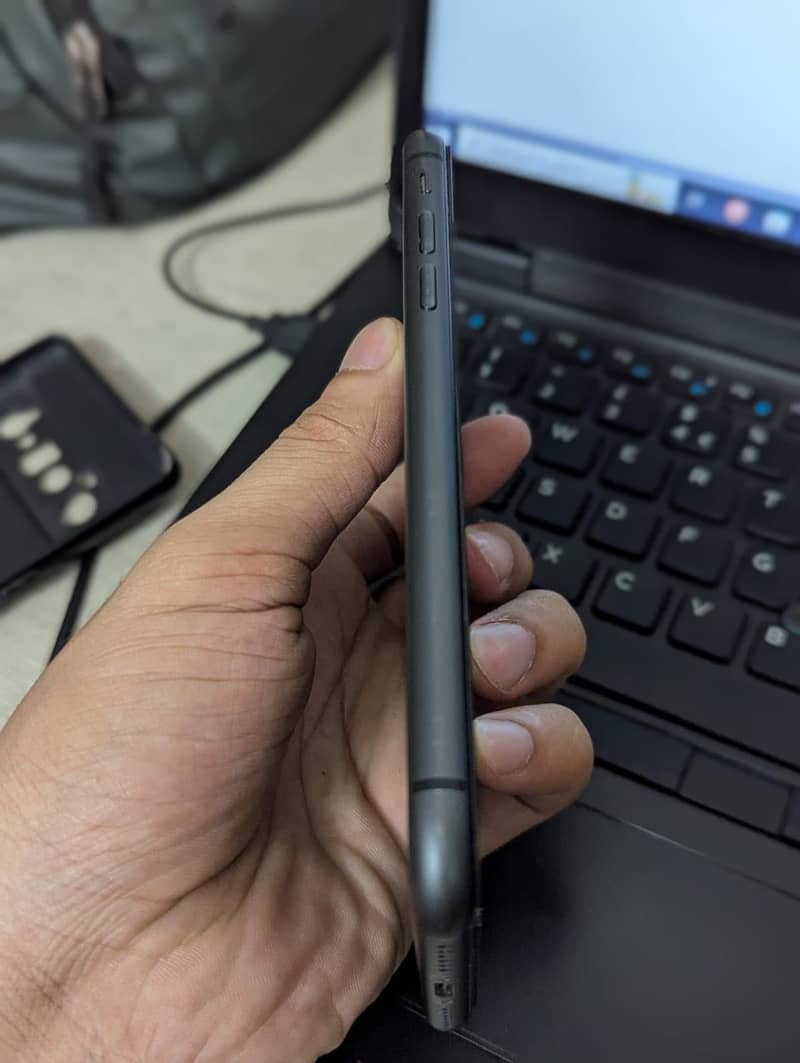Iphone 11 Non pta with sim time 2