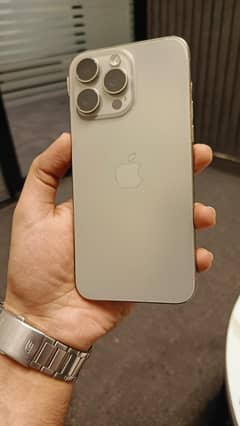 Iphone 15 pro max factory unlock 256gb