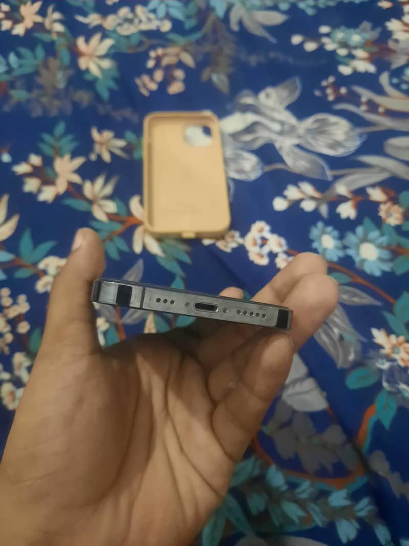 iphone 12 prp non pta factory unlock 03080494285 is py rabta kry 4