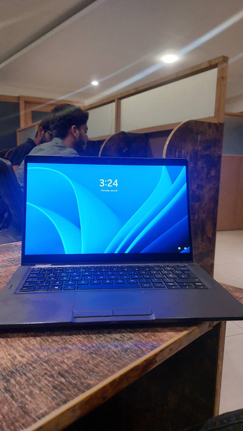 Dell 5300 2 in 1, 360 degree rotate with touch screen 5