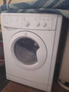 Front Door INDESIT washing and dryer machine
