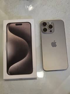 iPhone 15 pro Max 256 GB natural titanium colour factory unlock
