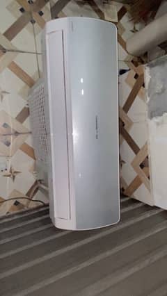 Chang hong ruba DC inverter ac 1.5 ton