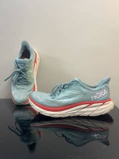HOKA