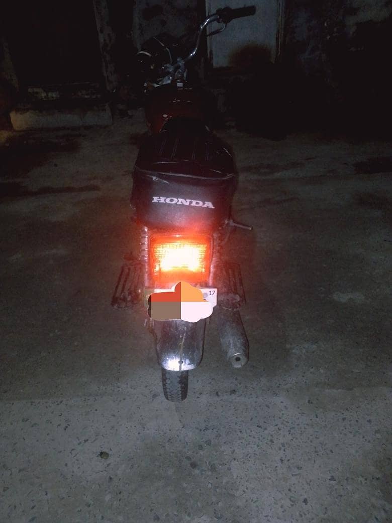 crown 70 2017 model  read description 3
