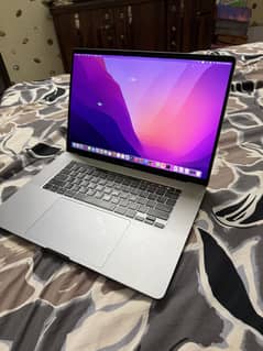 Macbook