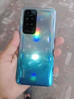 redmee 10 6 +2 /128  box with pta proof exchange wala aya