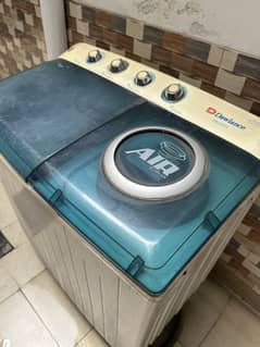 Dawlance Washing Machine DW-220C2 | Neat & Working Perfectly