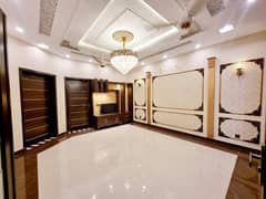 8 Marla House For sale In Beautiful Bahria Town - Sector E