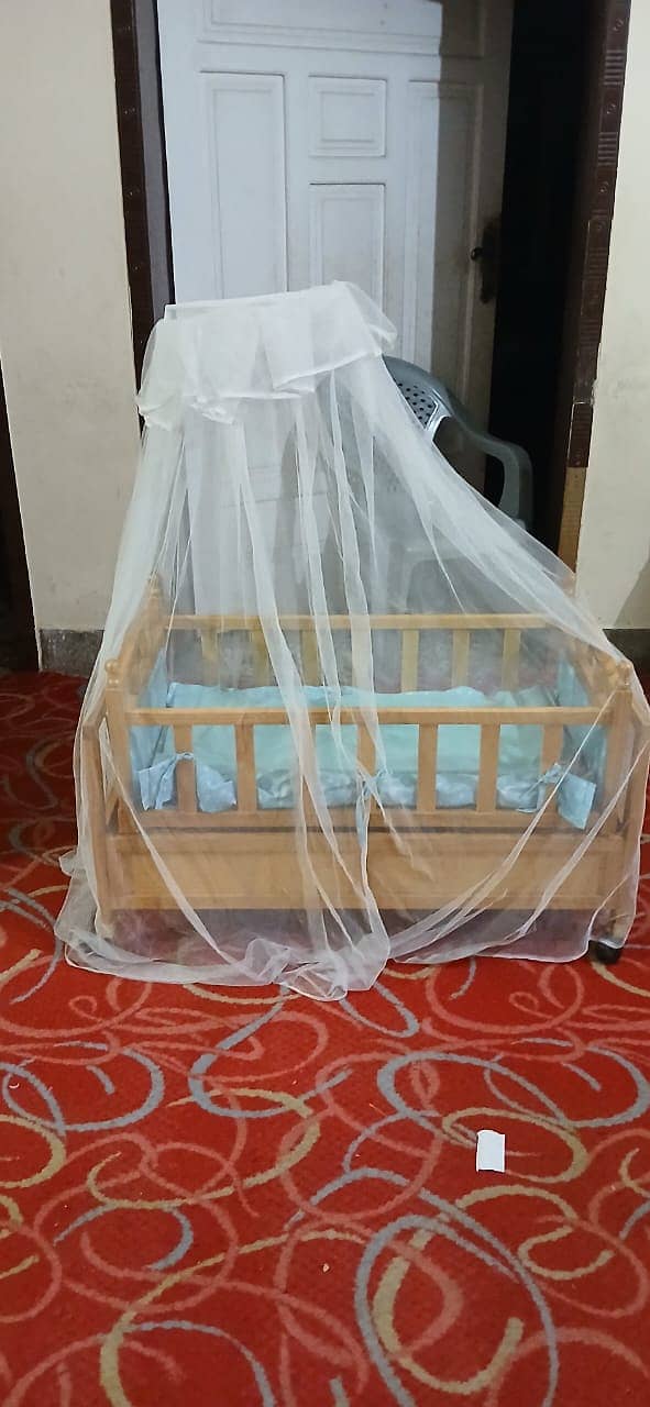 Baby Cot 0