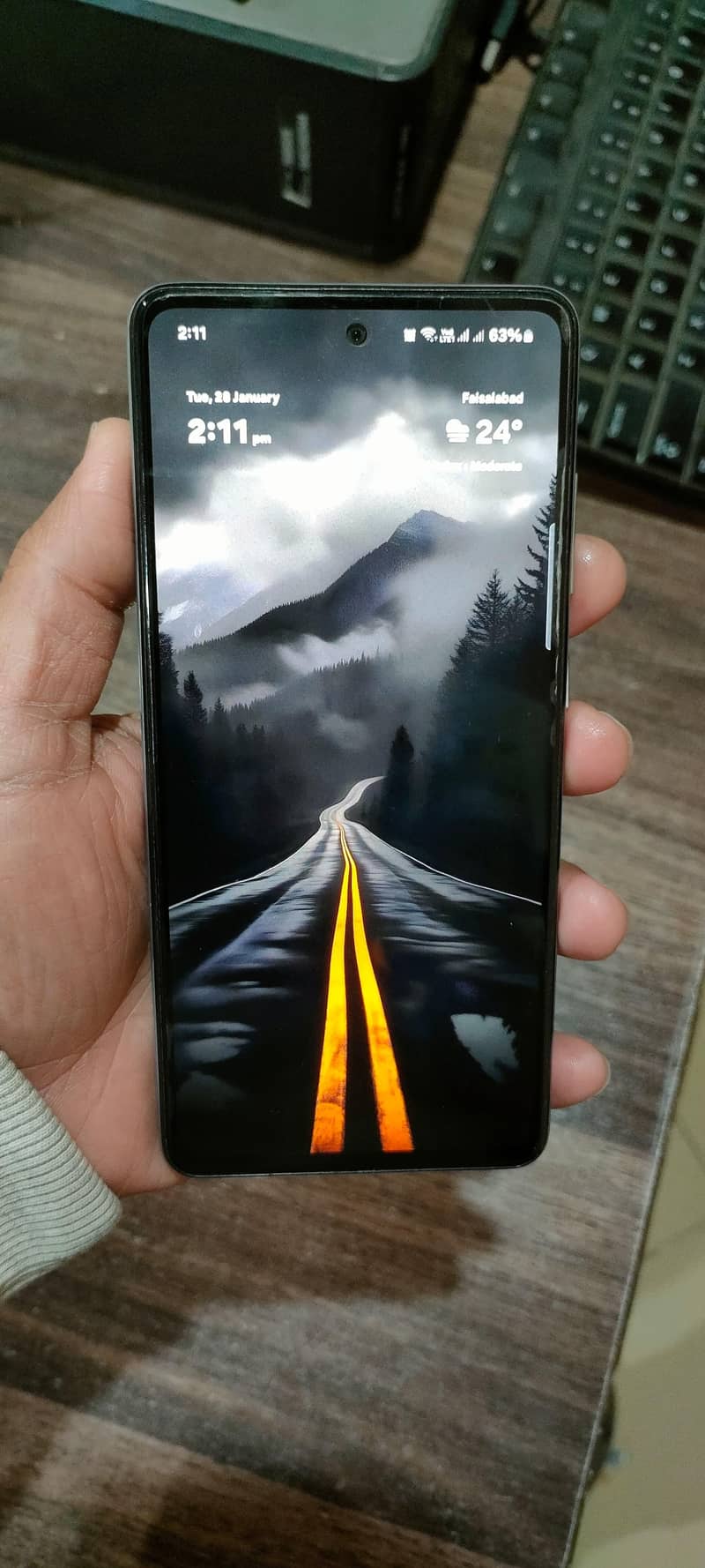SAMSUNG A52S 5G Like New Condition With Full Box 2