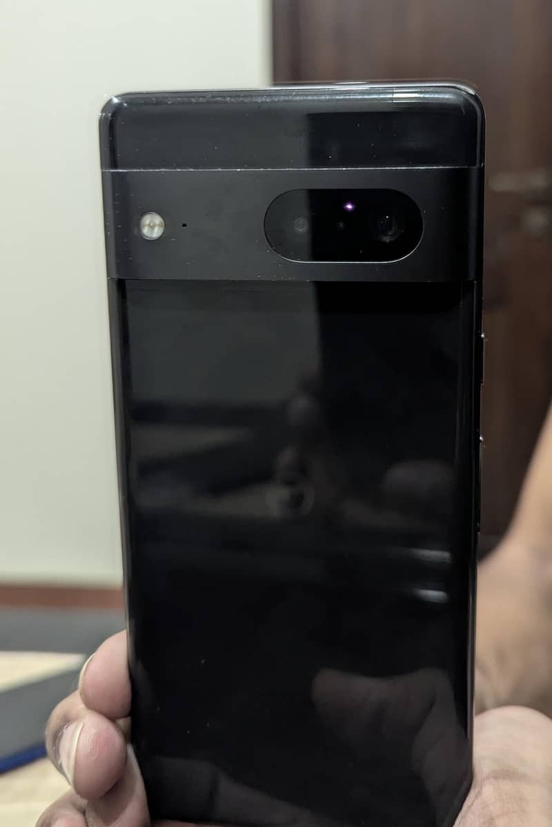 Google Pixel 7 128 GB only 3 months of usage 0