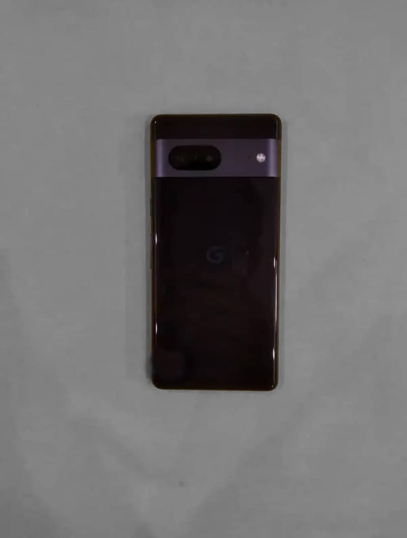 Google Pixel 7 128 GB only 3 months of usage 1