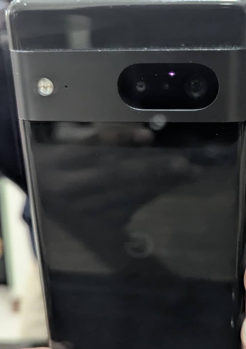 Google Pixel 7 128 GB only 3 months of usage 2