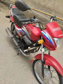 hunda 100