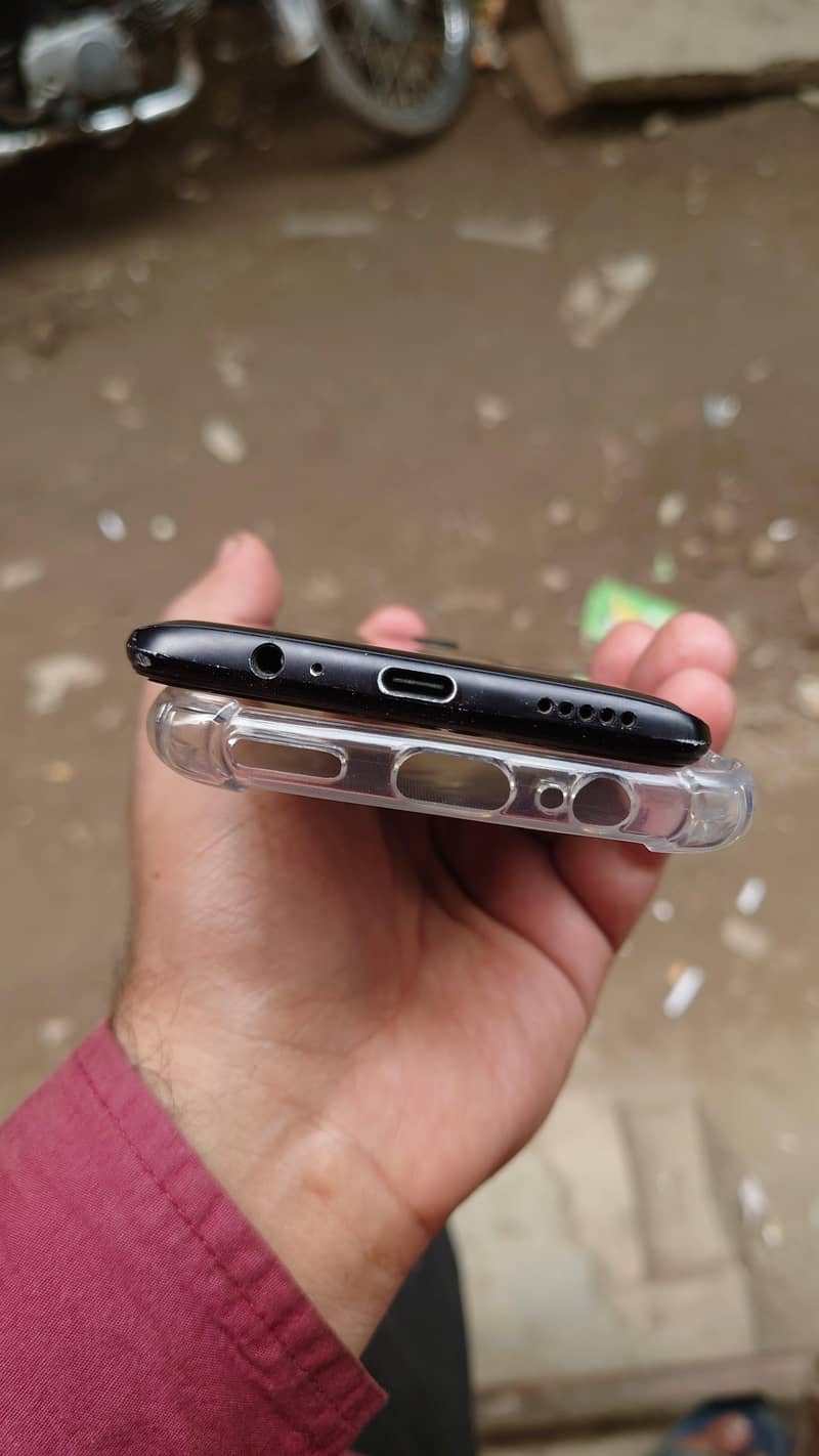 OnePlus 6 non PTA (Exchange possible) 2