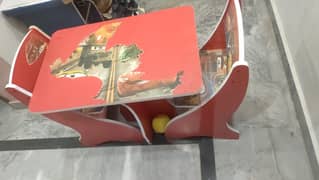 chairs /kids chairs/study chair/stuady table/kids study table