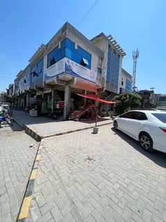 Shop For Sale In Rs. 6000000/-