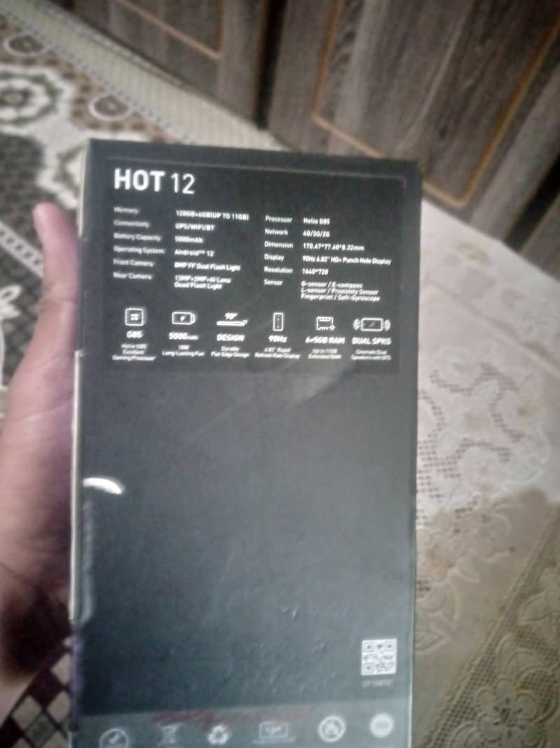 Infinix hot 12 with box slightly used. 10/10 condition 4