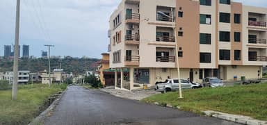 10 Marla Level and Solid Land Plot for sale. Dem 1.78 Crore Negotiable