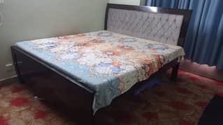 used double bed for sale in good condition with side tables & dressing