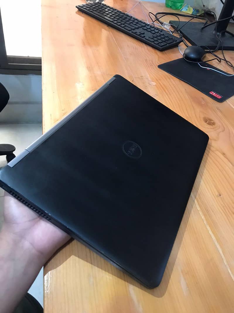 Dell Latitude E7470 i5 ,8GB RAM ,SSD Super smooth performance 2