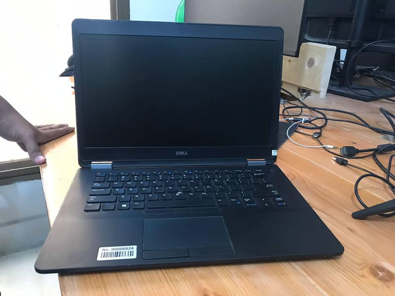 Dell Latitude E7470 i5 ,8GB RAM ,SSD Super smooth performance 3