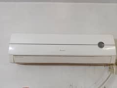 Gree 1.5 ton Split AC