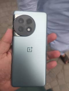 One plus 11R Ace 2  12 gb ram 256gb stroge