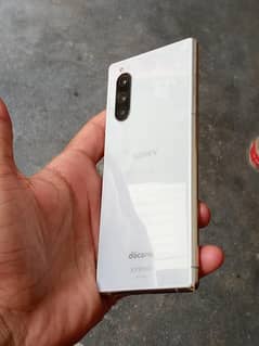 Sony Xperia 5