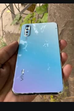 vivo si vip saf sutra koi fault b nahi ha all ok