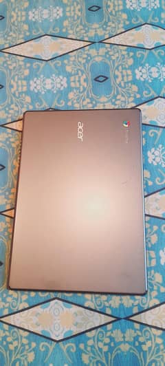 Acer  USA (4/128 GB SSD) Tuch Screen  Rs *15000