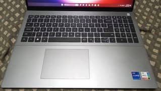 Dell Vostro 5620 i7 12th Generation.