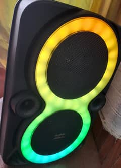 TWS Easy Link Bluetooth Speaker