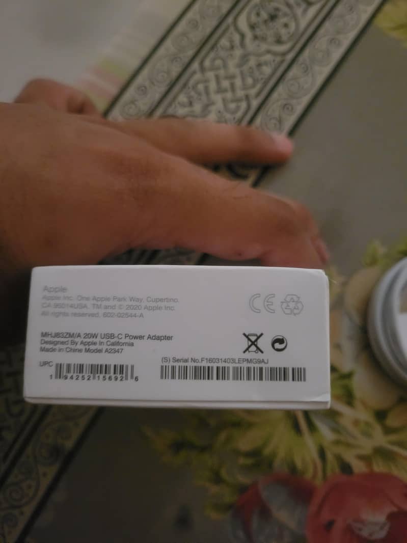 iphone original adopter 20 watt 3
