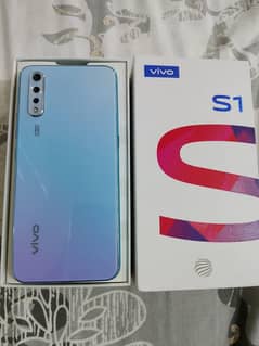 vivo s1 for sale . . . 4/128 full box. . 03075200548