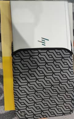 HP 840 Touch G5 i7 8th Generation