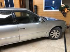 Toyota Corolla XE Saloon