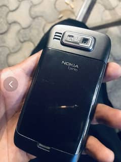 Nokia E72