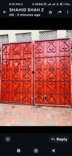 Mane Gate.