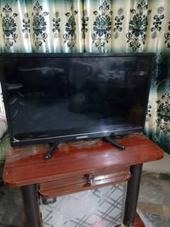 NOBEL 24inch + android box 4+128gb