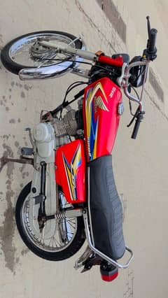Honda 125 (+92 325 4045252 )