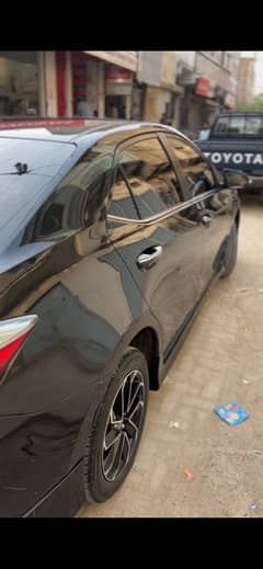 Toyota corolla grande 2024 black interior