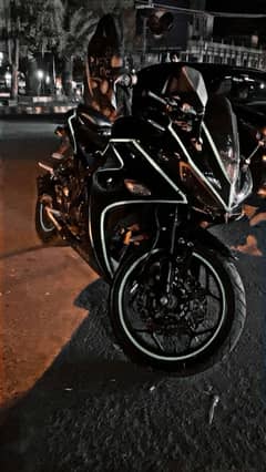 Yamaha R3 400cc
