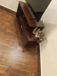 TV table
