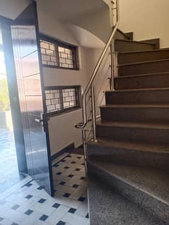 10 MARLA DOUBLE STOREY HOUSE AVAILABLE FOR SALE IN VALENCIA TOWN