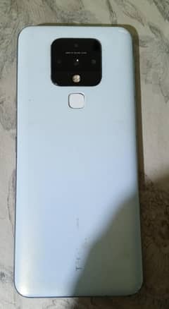 Tecno Camon 16e 6/128 with charger