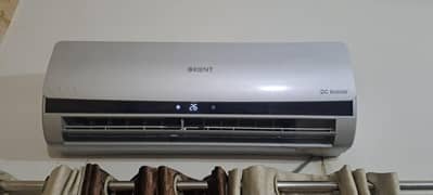 Orient AC 1 Ton for Sale – Excellent Condition, Urgent!