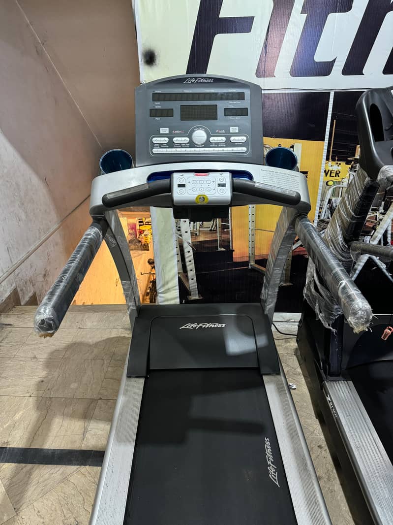 TREADMILL / RUNNING MACHINE / WALKING MACHINE / ELETCTRIC TREADMILL 14