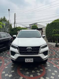 Toyota Fortuner 30k km driven only